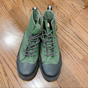 Hunter women’s s 10 waterproof rainboots EUC